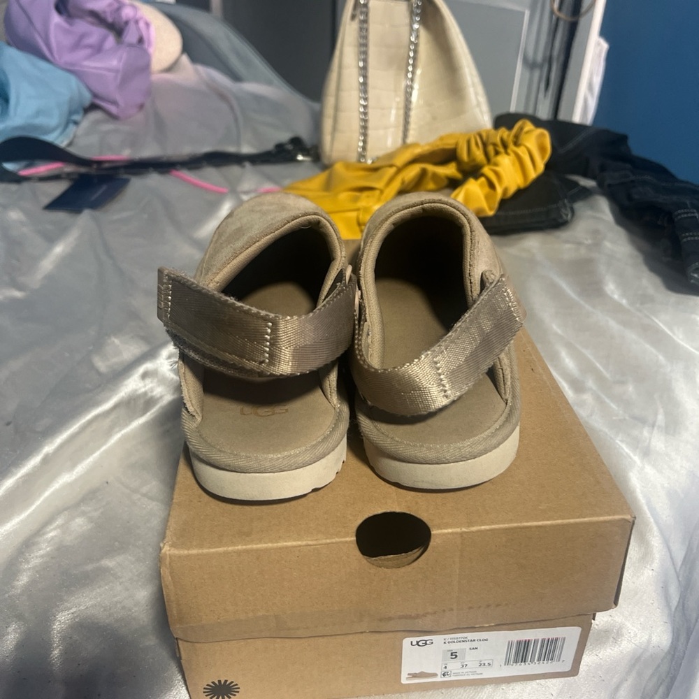 UGG Kids Slippers - Tan